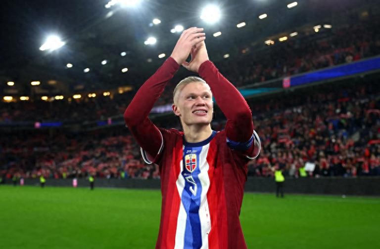 世界杯倒計(jì)時(shí)，一位年僅25歲男孩，正朝成為足球歷史上射手王前進(jìn)